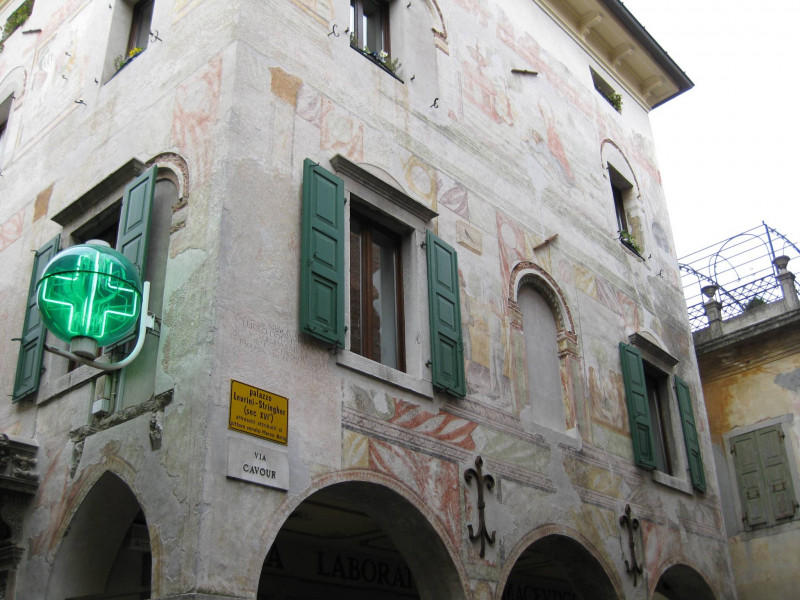 Palazzo Levrini Stringher