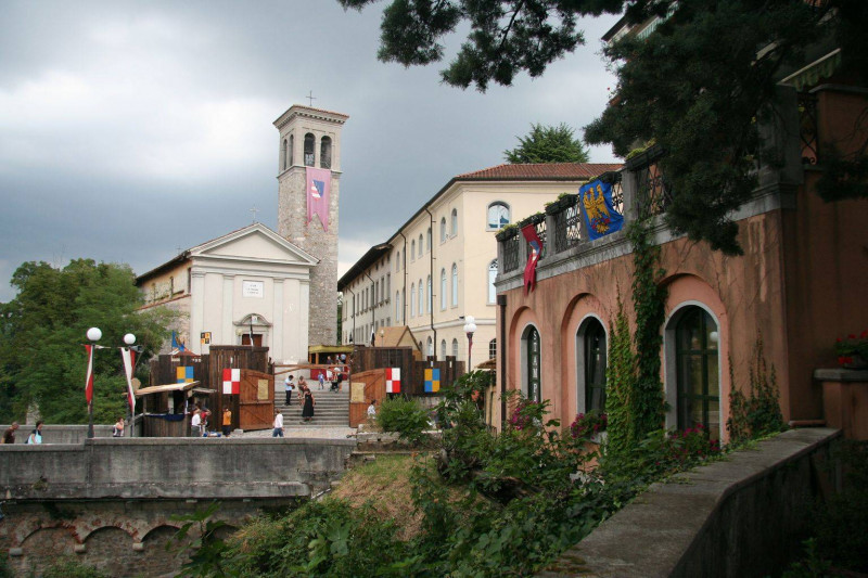 Chiesa di San Martino in occasione del Palio