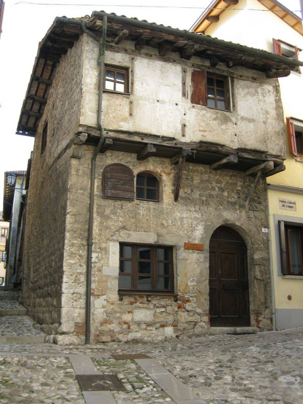Casa Medievale
